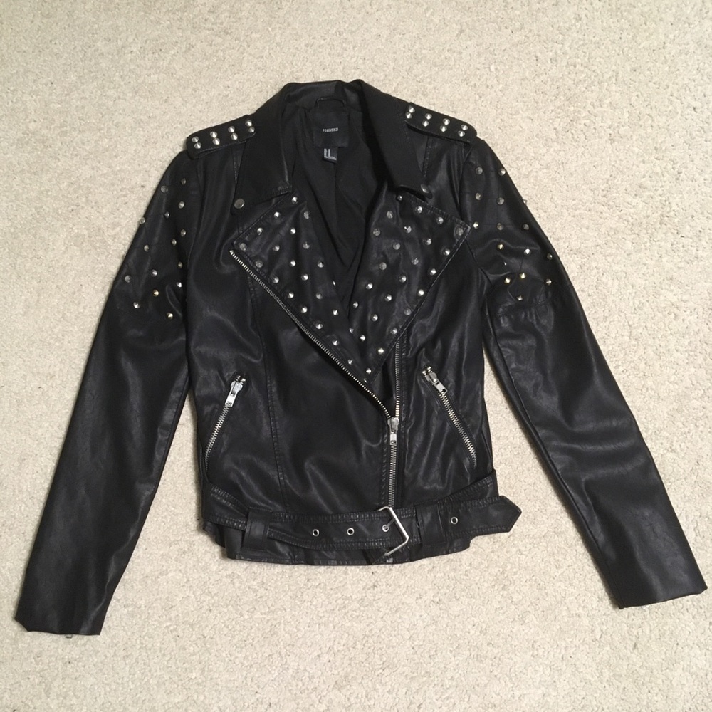 NWOT Forever 21 Faux Leather Spike Jacket Size M